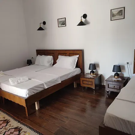 Bujtina Veritos Guest house Berat