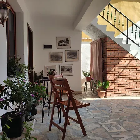 Bujtina Veritos Guest house *
