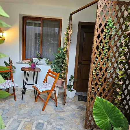 Bujtina Veritos Maison d'hôtes Berat