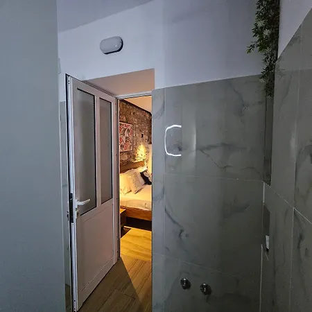 Maison d'hôtes Bujtina Veritos 3*