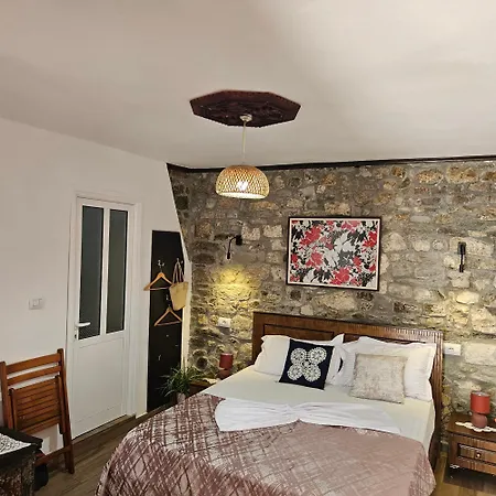 Maison d'hôtes Bujtina Veritos