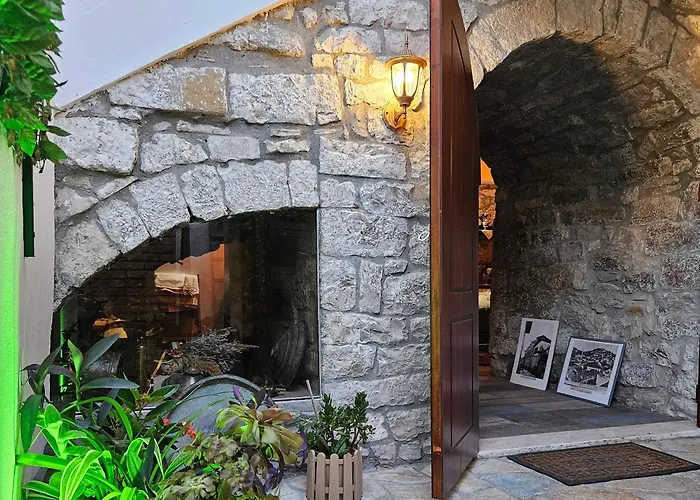 Bujtina Veritos Konukevi 3*