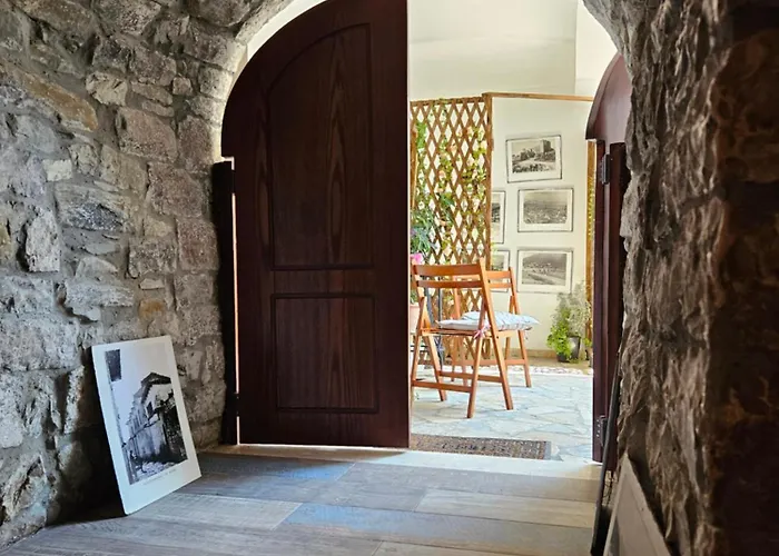 Bujtina Veritos Konukevi