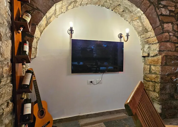 Bujtina Veritos 3* Berat