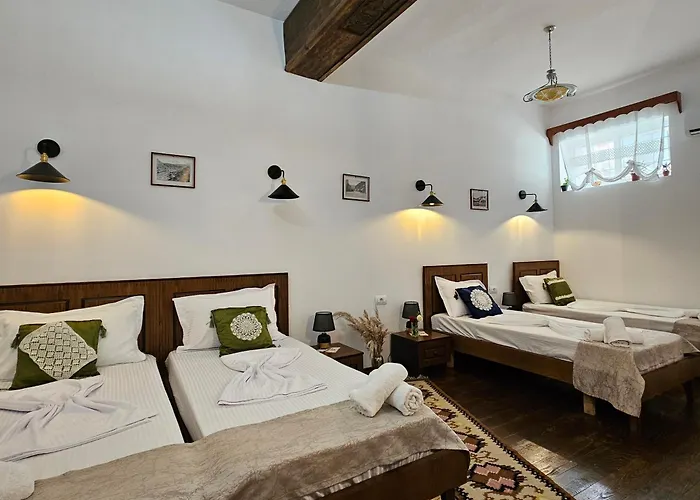 Bujtina Veritos Konukevi