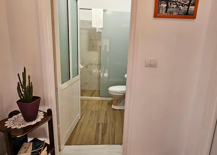 Konukevi Bujtina Veritos Berat